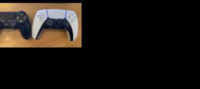 Can i play ps5 with ps4 controller?