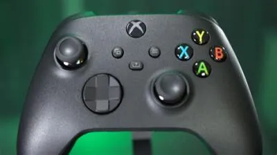 How long does a xbox series 2 controller last?