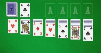 How many stacks do you start with in solitaire?