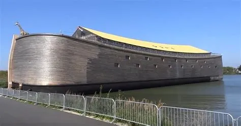 How big is the ark in real life?