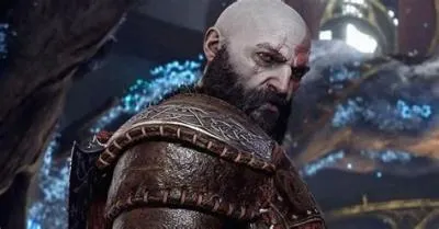 How tall is kratos in gow 3?