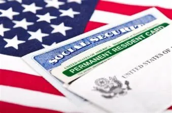 What happens if you don t live in the us after getting green card?