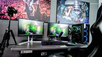 Why do streamers need pc?