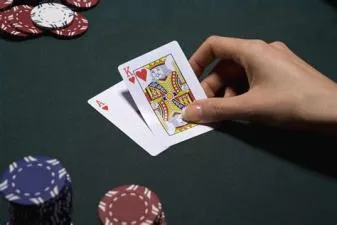 What are the last two cards in poker called?