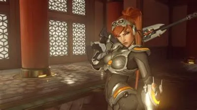 Can you get skins in overwatch 2 for free?