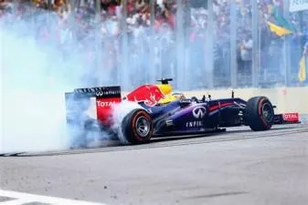 Are donuts allowed in f1?