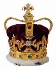 Does the crown use real pictures?