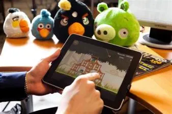 Is angry birds a leaky app?