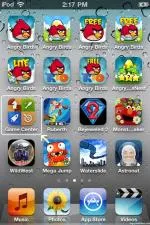 Is apple game center free?