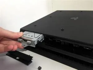 Is ssd better than hdd for ps4 pro?