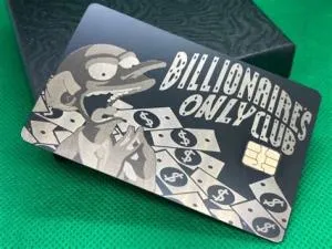 Do billionaires use black cards?