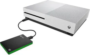 Why cant i play xbox series s games on hard drive?