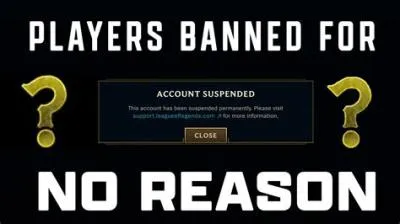 How to know if someone is banned on league?