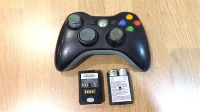 What is the battery life of the xbox 360 controller?